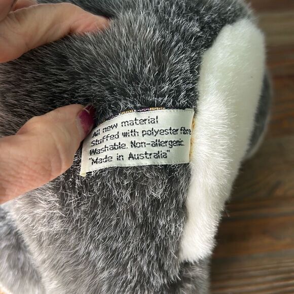 Toy hut Sydney Australia koala mom and baby plush stuffed animals hugging‎ - Picture 6 of 8